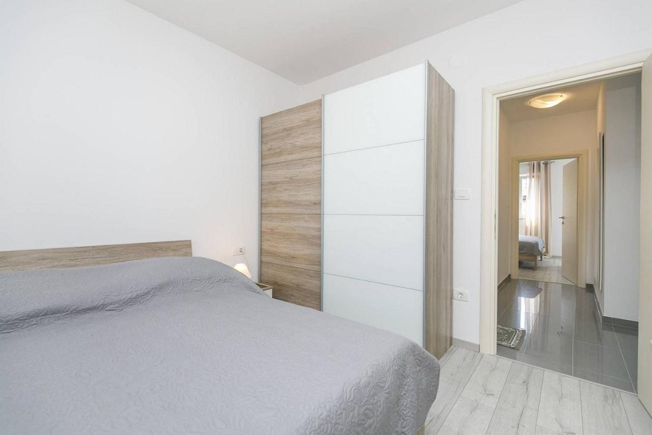 Apartmani Astrid Rabac Exterior foto